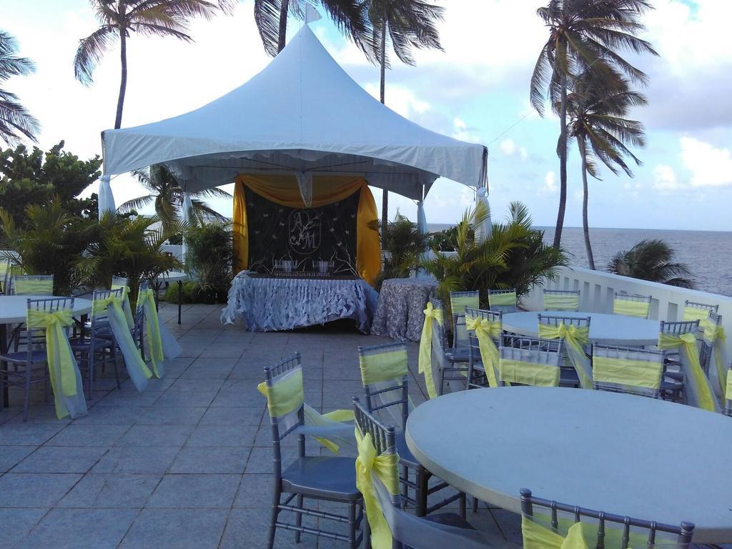 Blue Haven Hotel - Bacolet Bay - Tobago スカボロー エクステリア 写真