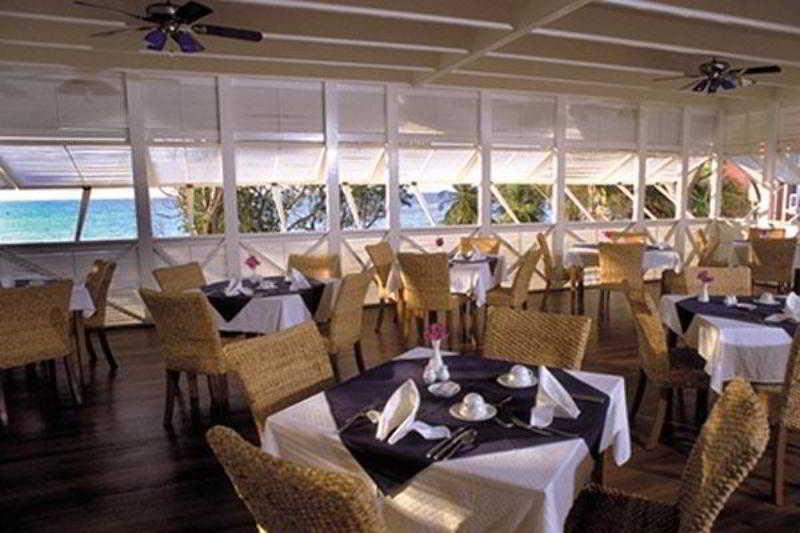 Blue Haven Hotel - Bacolet Bay - Tobago スカボロー レストラン 写真